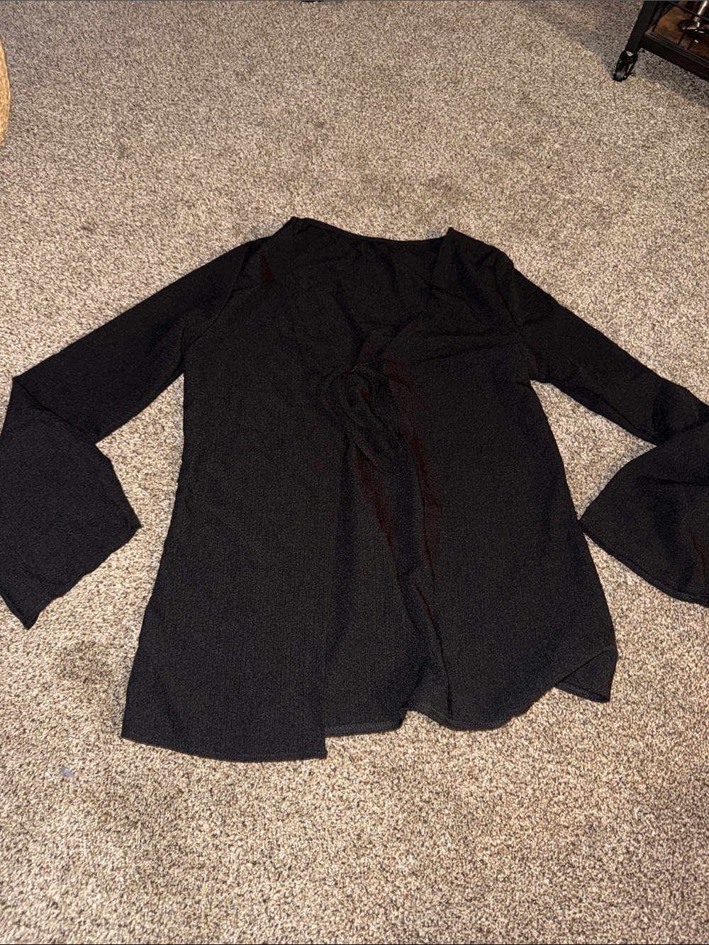 Black Women's Tie-Front Bell Sleeve Top Swimsuit Cover Size M Amazon